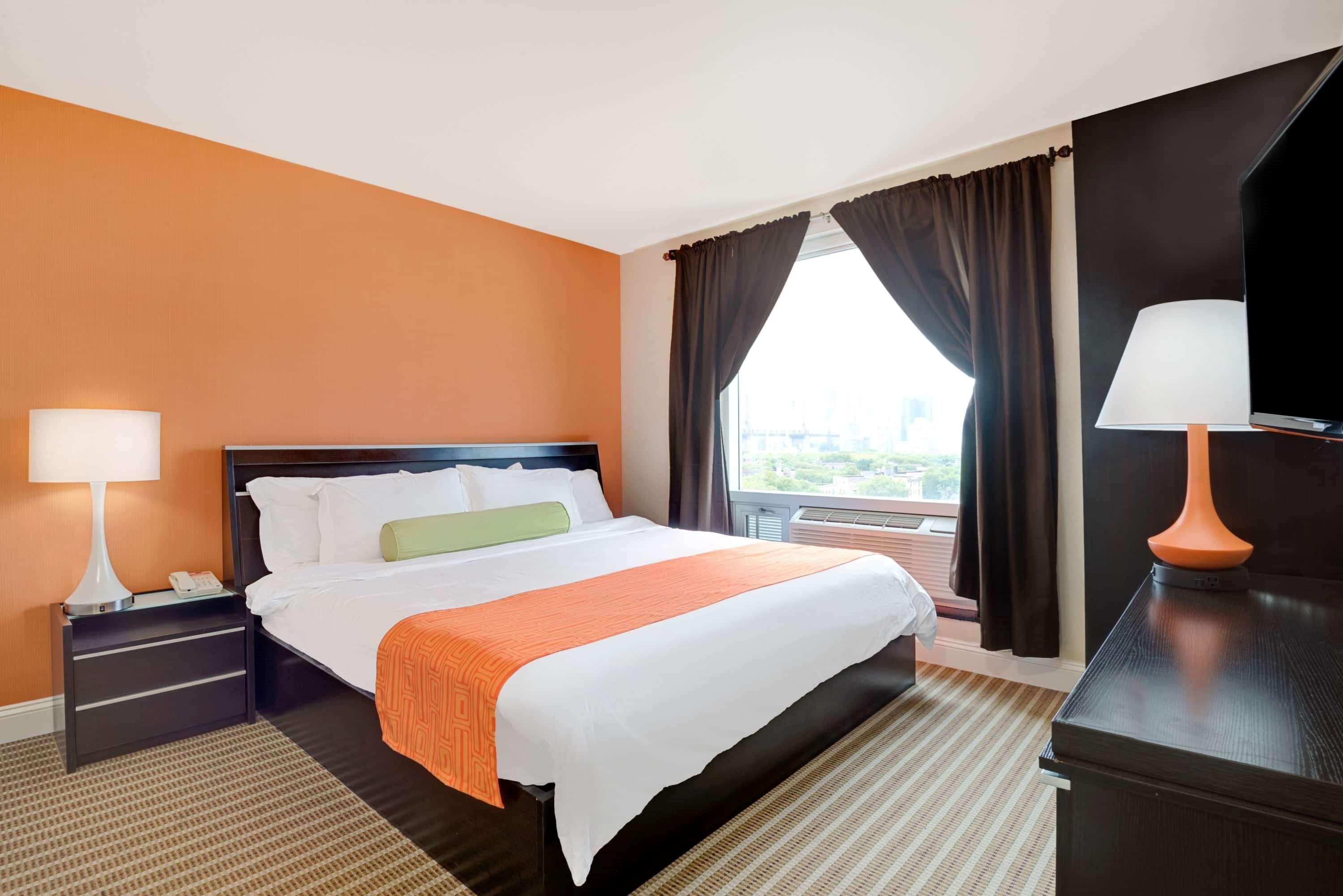 Howard Johnson By Wyndham Long Island City New York Bagian luar foto