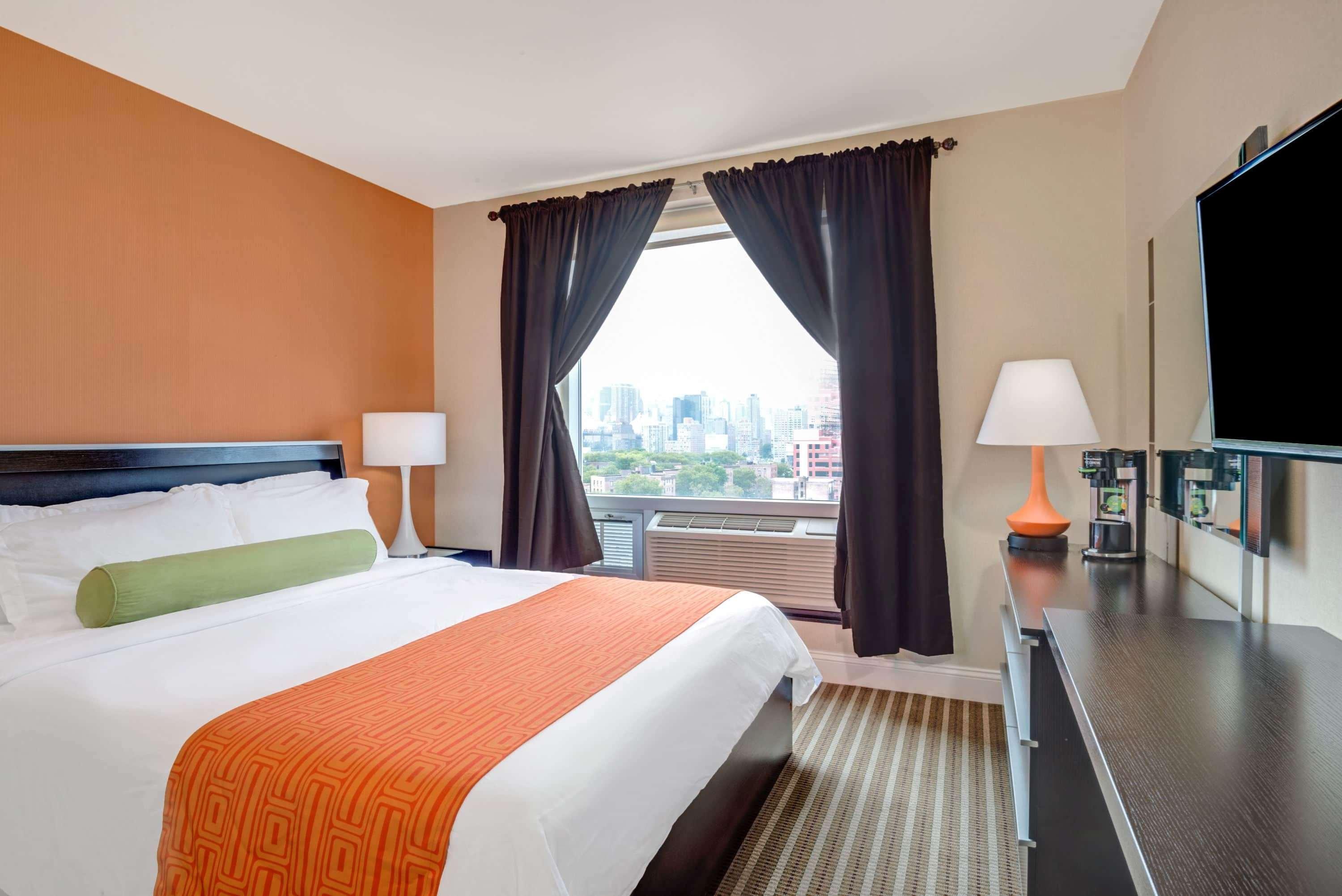 Howard Johnson By Wyndham Long Island City New York Bagian luar foto