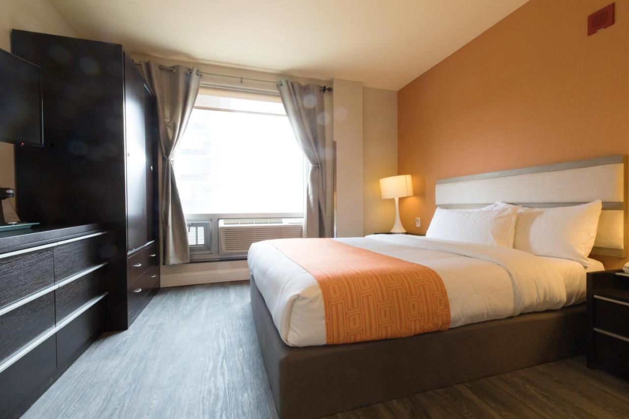 Howard Johnson By Wyndham Long Island City New York Bagian luar foto