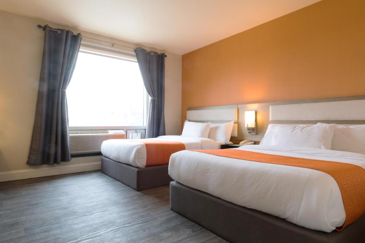 Howard Johnson By Wyndham Long Island City New York Bagian luar foto