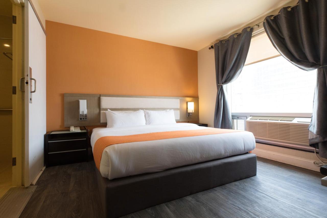 Howard Johnson By Wyndham Long Island City New York Bagian luar foto