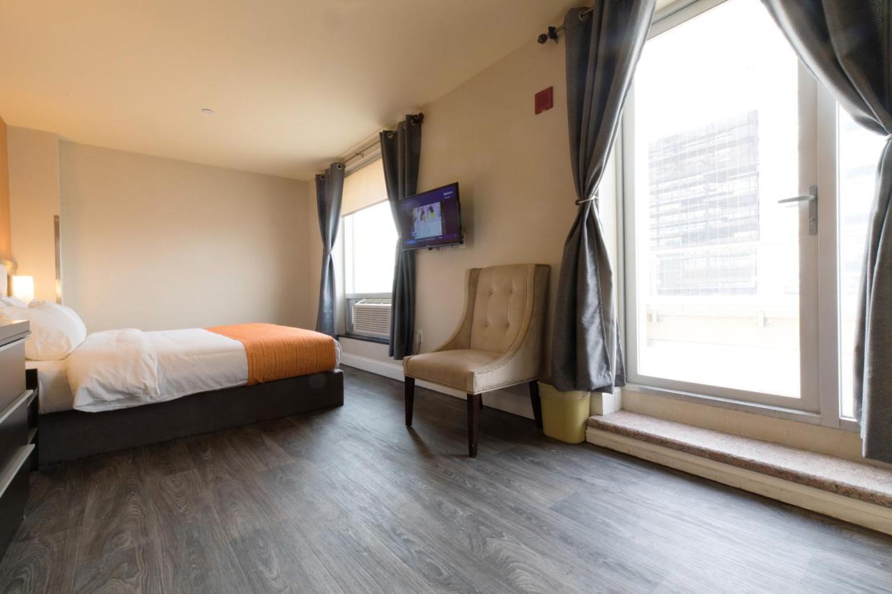 Howard Johnson By Wyndham Long Island City New York Bagian luar foto
